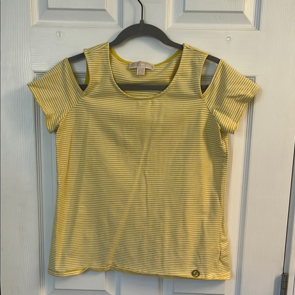 MICHAEL Michael Kors Yellow Cut Out Short Sleeve Tee